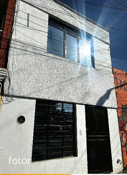 Casa sola en 5 de Mayo · foto 1