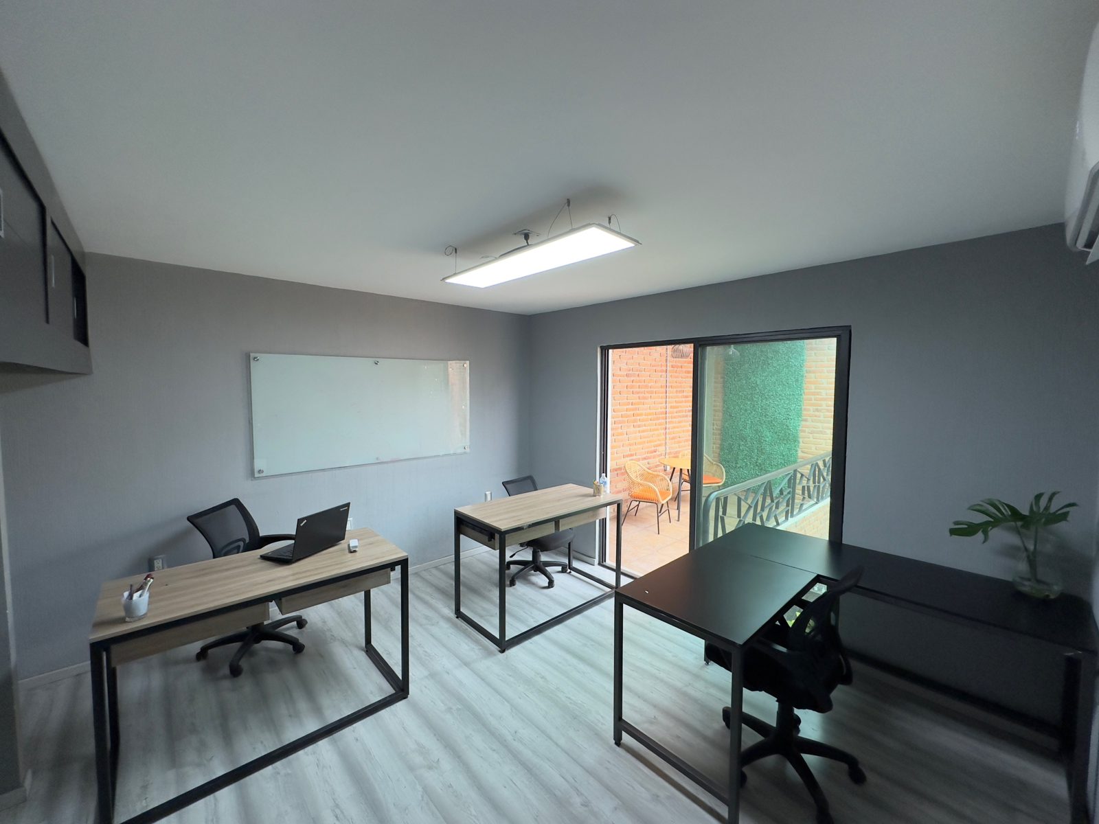 Casa sola en Colinas de la Normal · foto 1